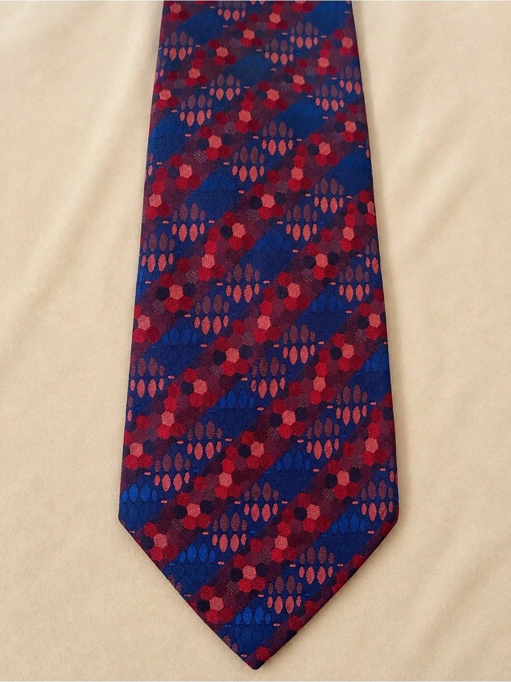 EMILIO PUCCI vintage Blue and Burgundy Patterned Tie .